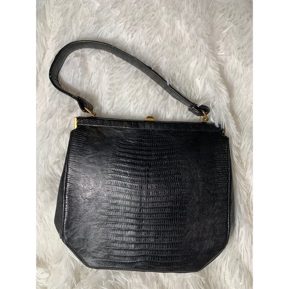 Vintage Handbags - Vintage Capri handbag